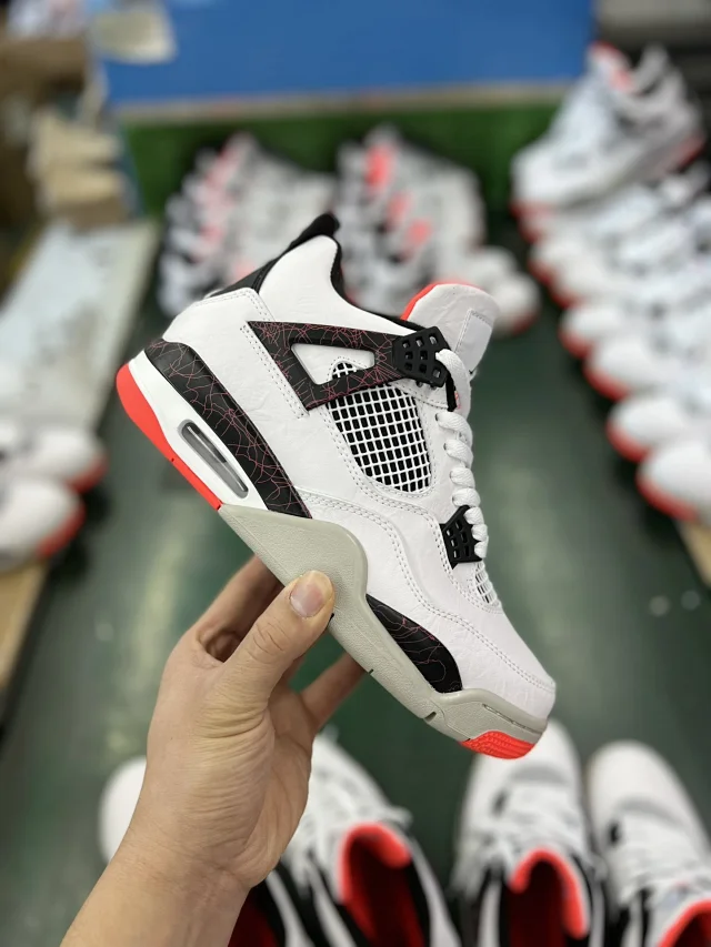 Jordan Sneakers Air 4 product detail image 2