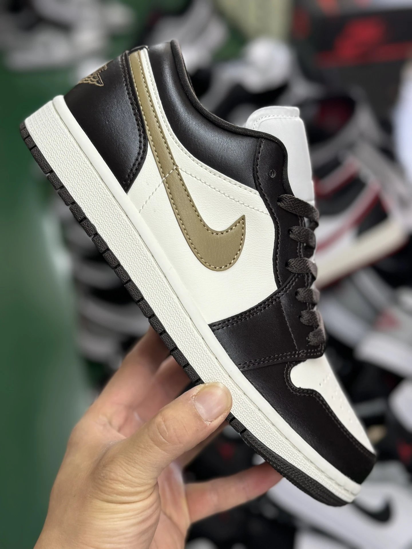 Nike Sneakers Air Jordan 1 Low image 10