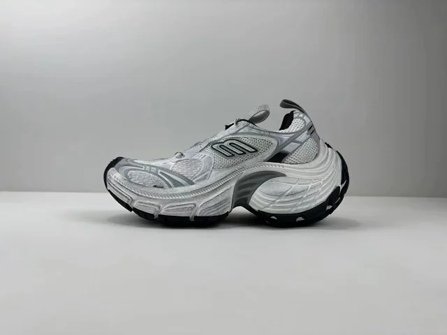 Balenciaga 6XL / 10XL product detail image 1