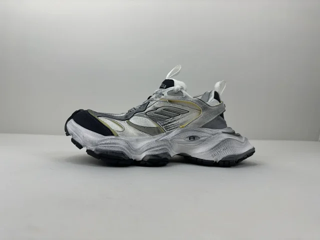 Balenciaga Sneakers Cargo Sneaker product detail image 1