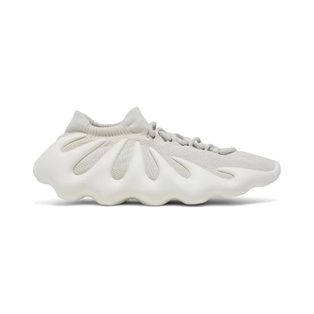 Cloud White 请备注尺码（YEEZY尺码偏小，建议加大一码)