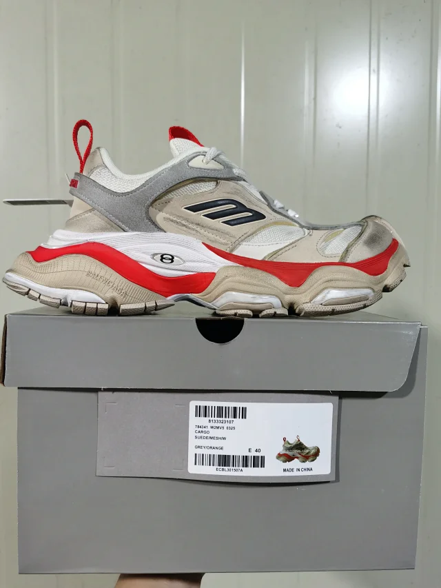 Balenciaga Sneakers Cargo Sneaker product detail image 20