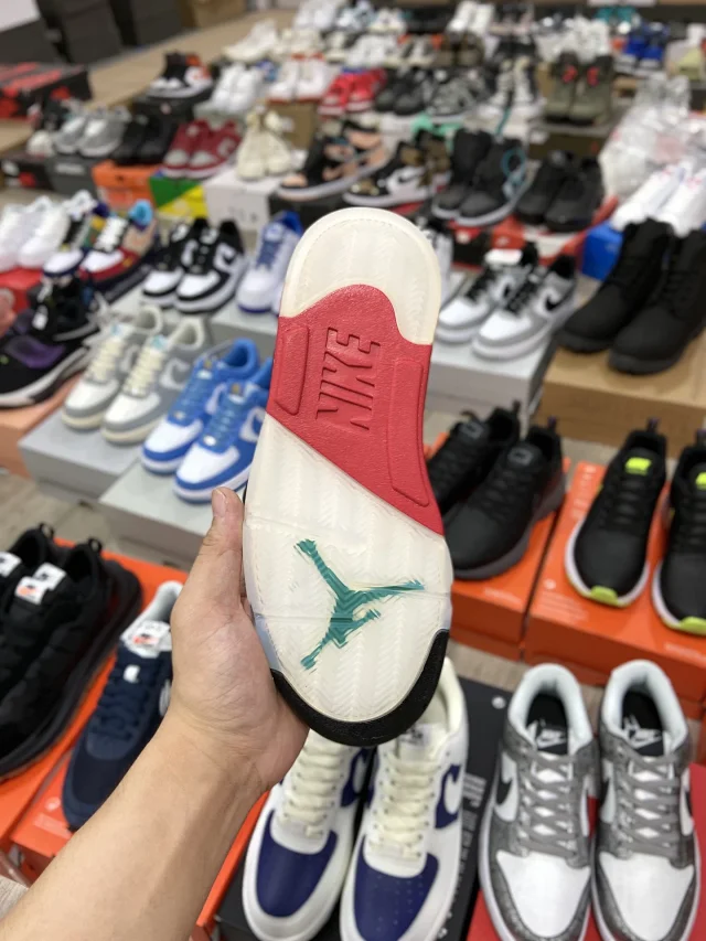 Jordan Sneakers Air 5 product detail image 34