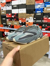Yeezy 700 Enflame Amber — seller photo 8
