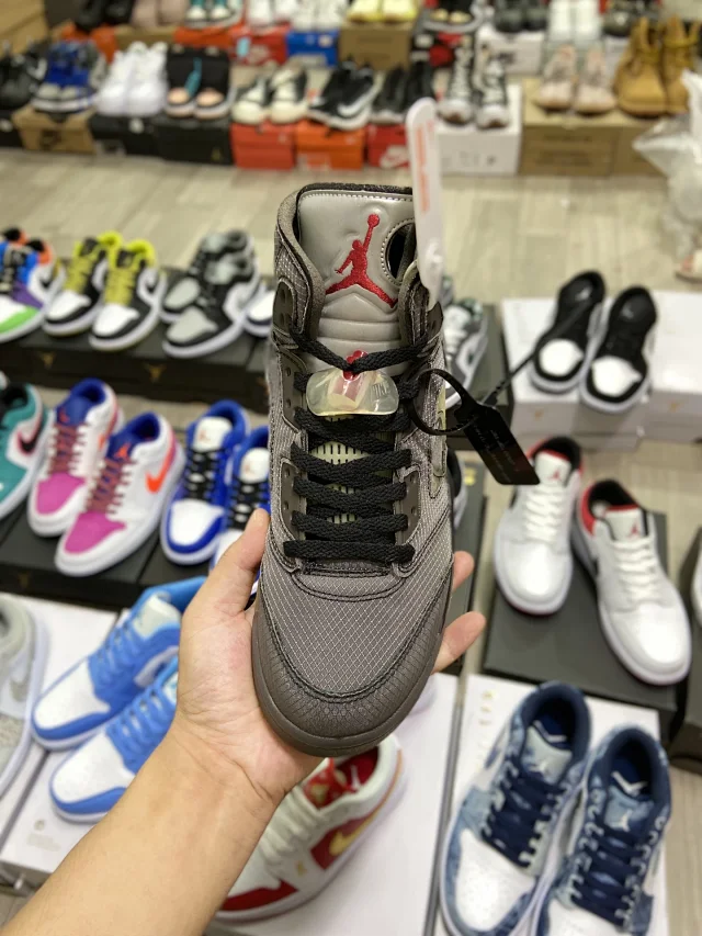 Jordan Sneakers Air 5 product detail image 11
