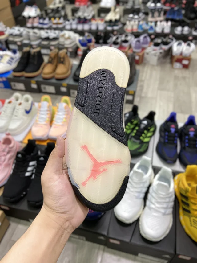Jordan Sneakers Air 5 product detail image 49