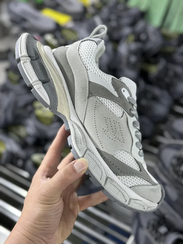Balenciaga Sneakers 3XL Mesh product detail image 1