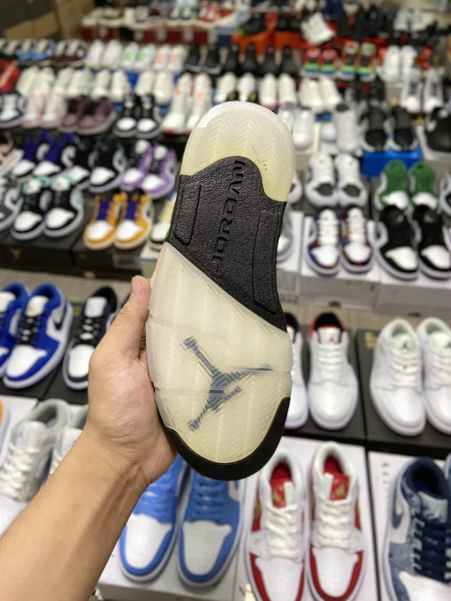 Jordan Sneakers Air 5 product detail image 24