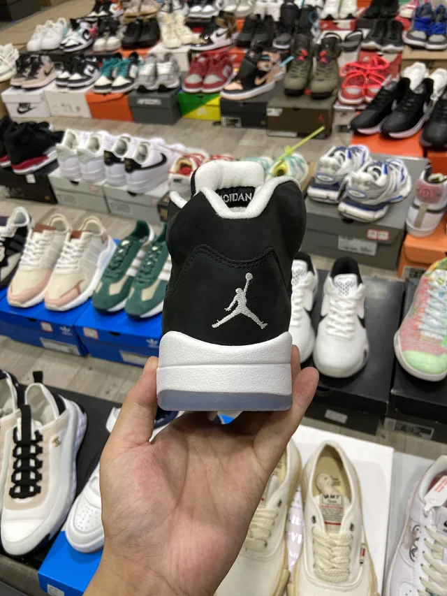 Jordan Sneakers Air 5 product detail image 38