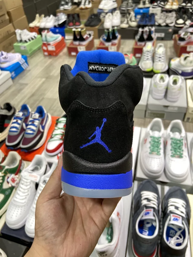 Jordan Sneakers Air 5 product detail image 58