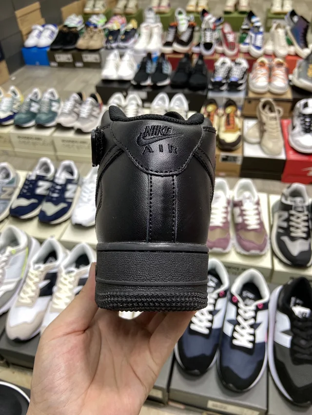 Nike Sneakers Air Force 1 Mid product detail image 5