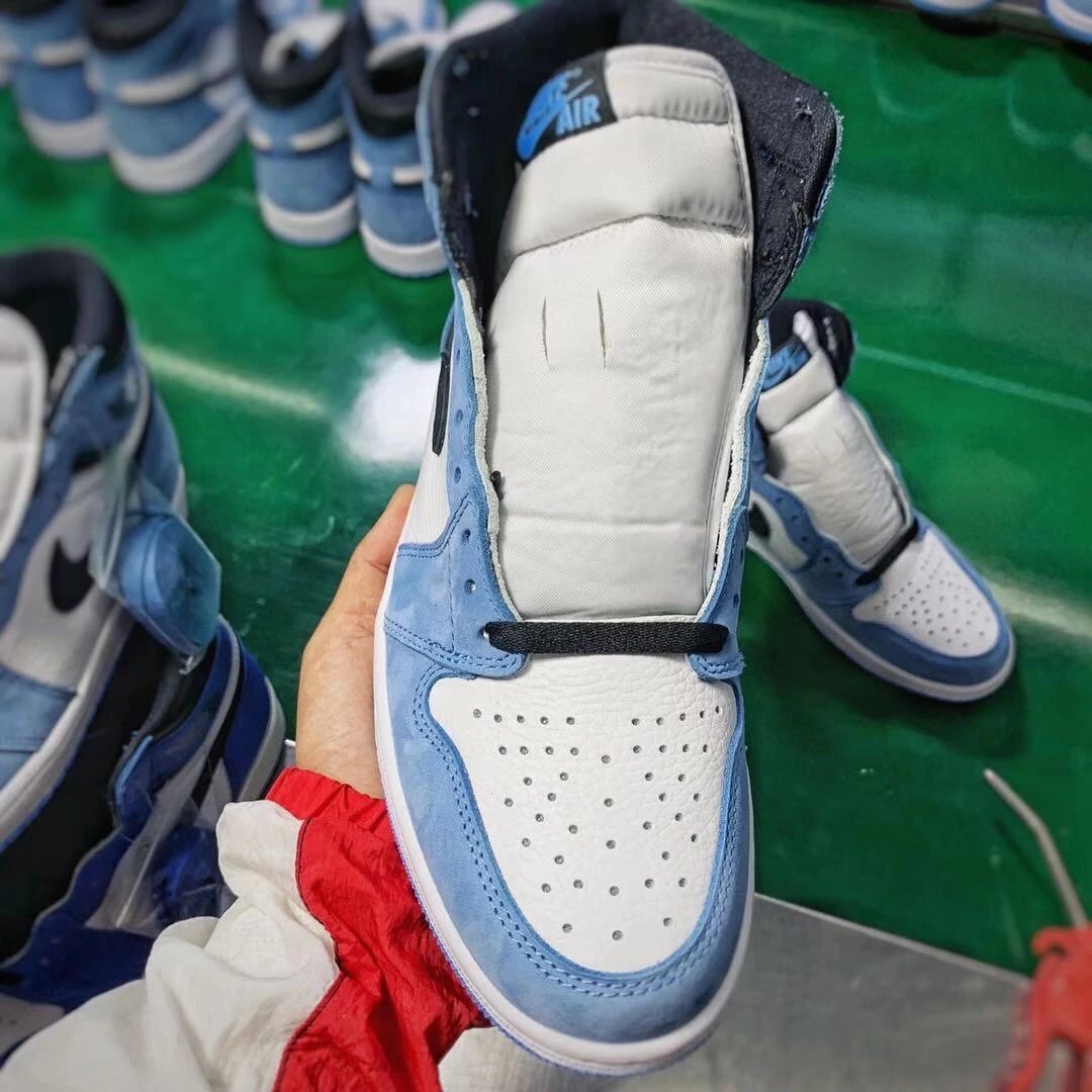 Nike Sneakers Air Jordan 1 High-Top image 12