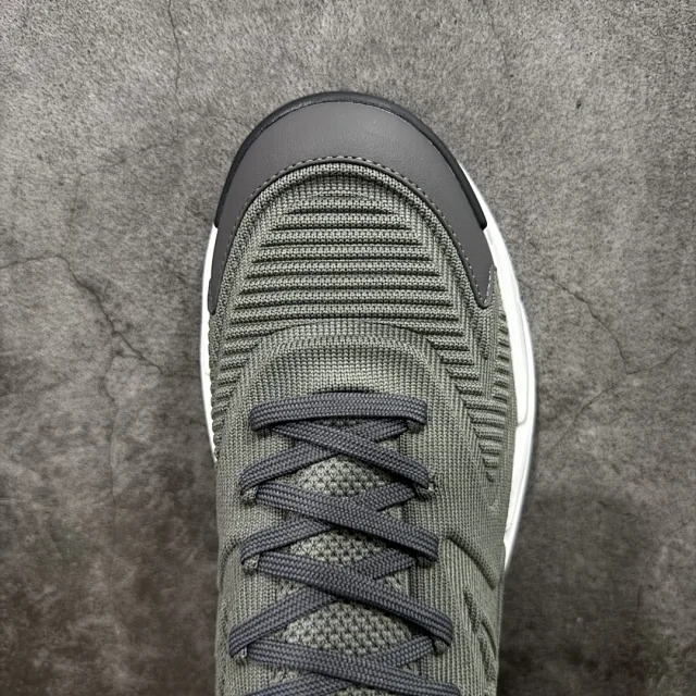 Louis Vuitton Sneakers LV Runner Tatic product detail image 67