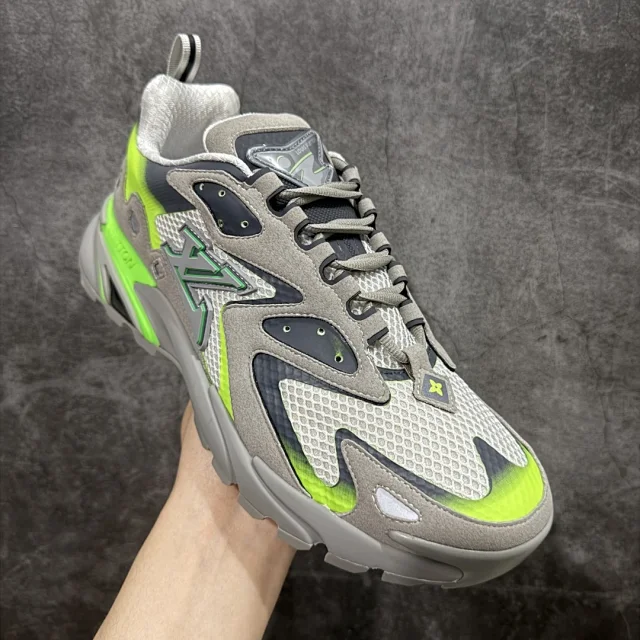 Louis Vuitton Sneakers LV Runner Tatic product detail image 20