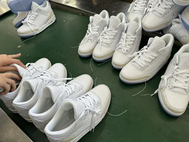 Jordan Sneakers Air 3 product detail image 29