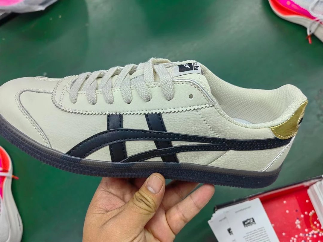 Onitsuka Tiger Sneakers Mexico 66 image 14