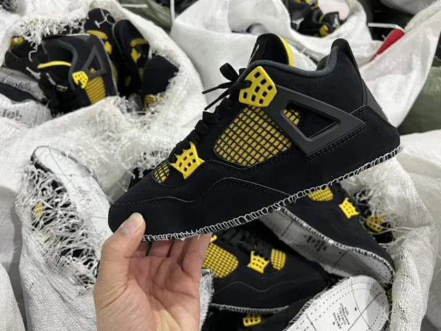 Jordan Sneakers Air 4 product detail image 28