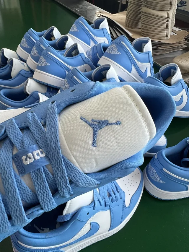 Nike Sneakers Air Jordan 1 Low product detail image 43
