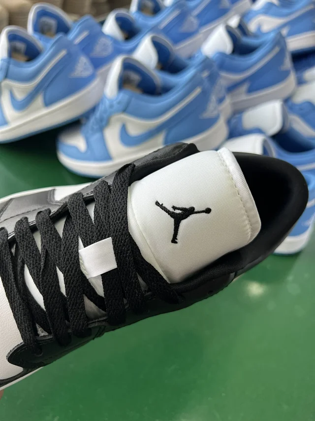 Nike Sneakers Air Jordan 1 Low product detail image 35