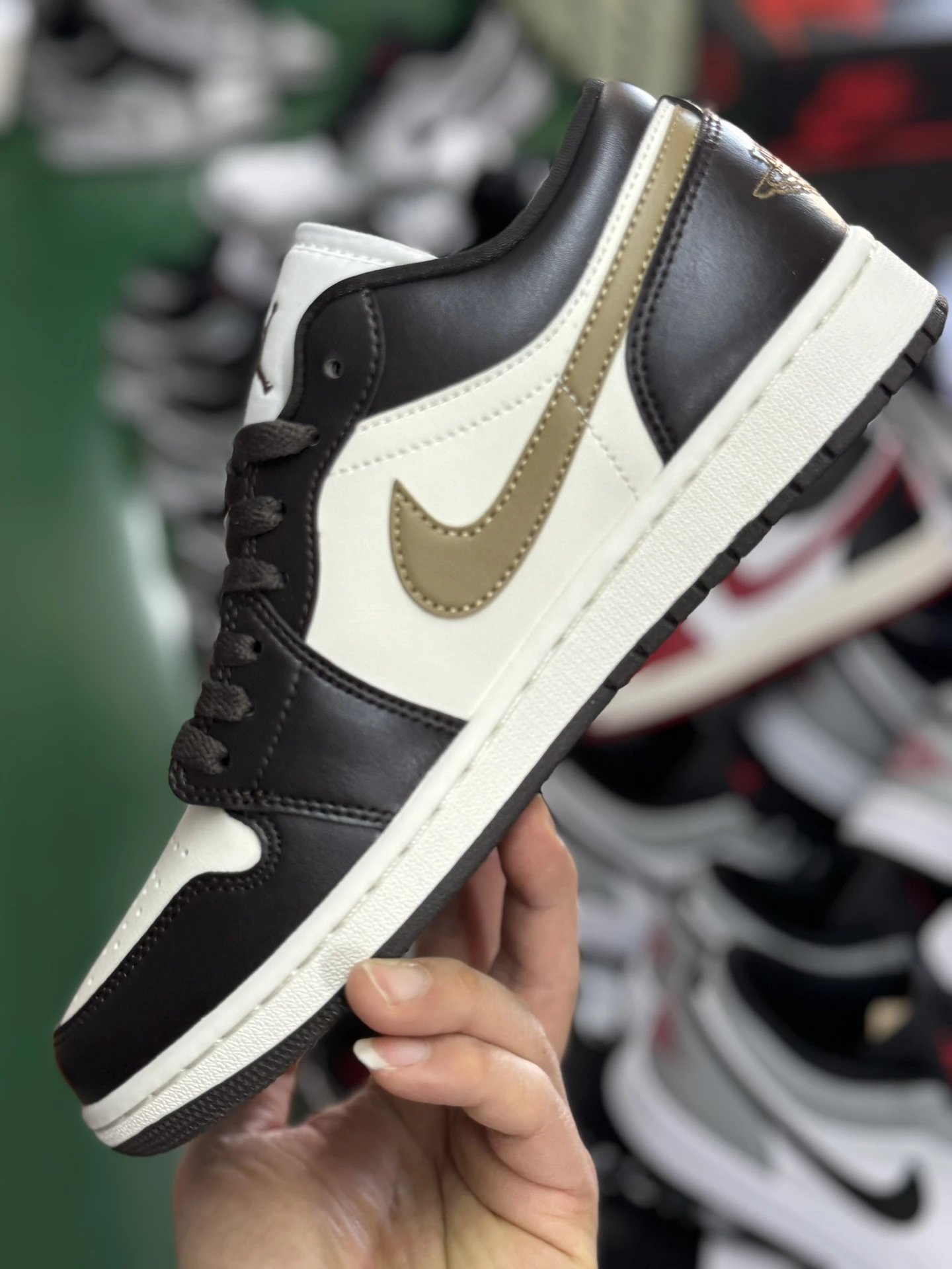 Nike Sneakers Air Jordan 1 Low image 11
