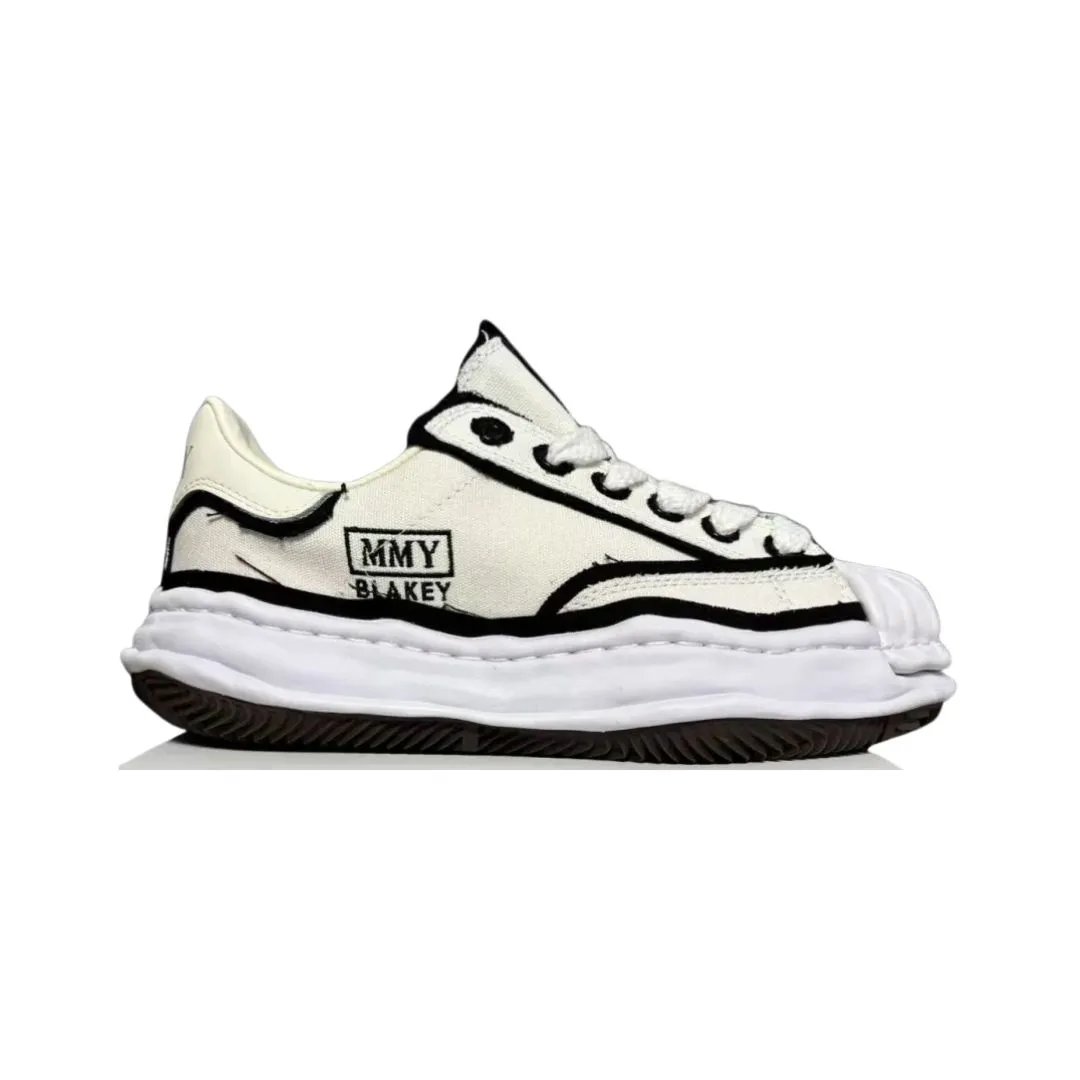Unbranded Sneakers Low-top canvas with layered distressed rubber sole — Blakey