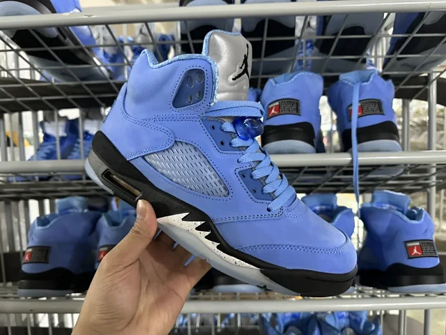 Jordan Sneakers Air 5 product detail image 8