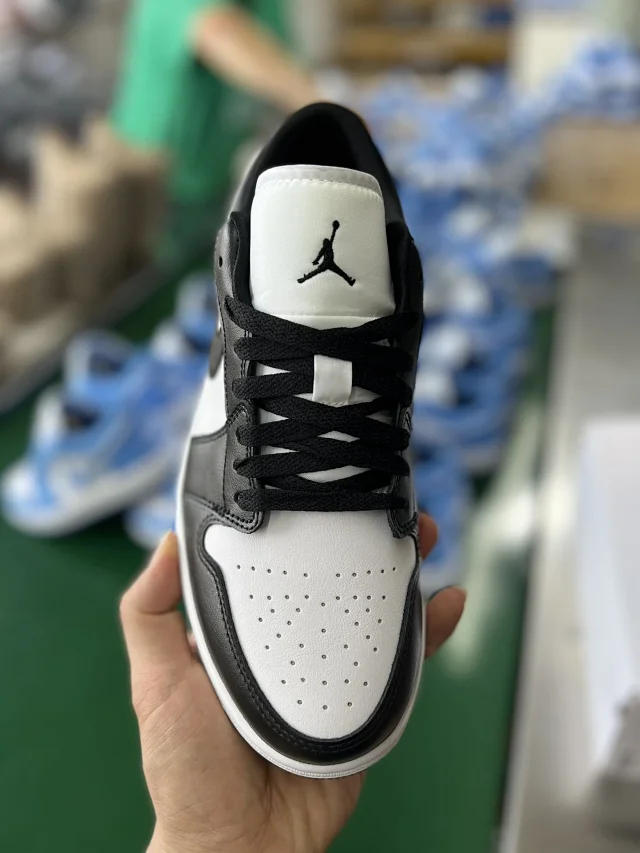 Nike Sneakers Air Jordan 1 Low product detail image 34