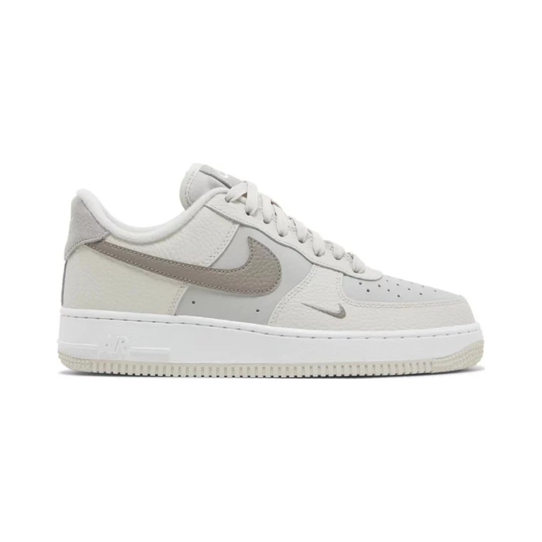Nike Sneakers Air Force 1 Low — Moon Fossil