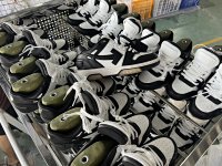 Off-White Out of Office — seller photo 4