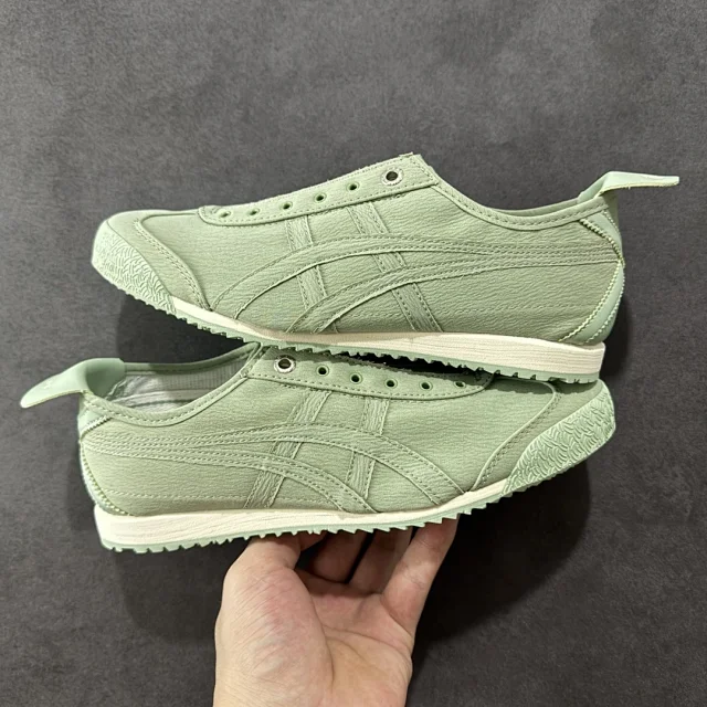 Onitsuka Tiger Sneakers Mexico product detail image 1