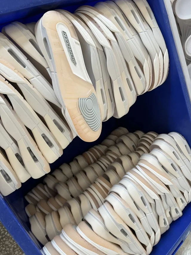 Jordan Sneakers Air 3 product detail image 16