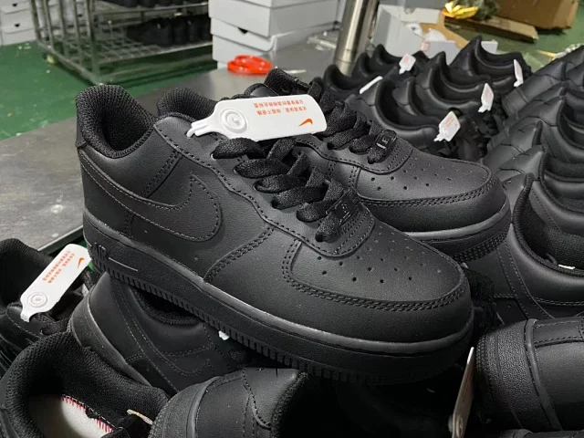 Nike Sneakers Air Force 1 Low product detail image 3