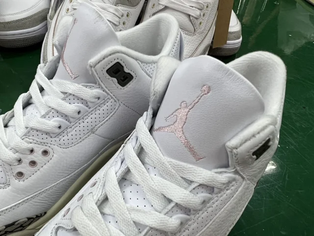 Jordan Sneakers Air 3 product detail image 34