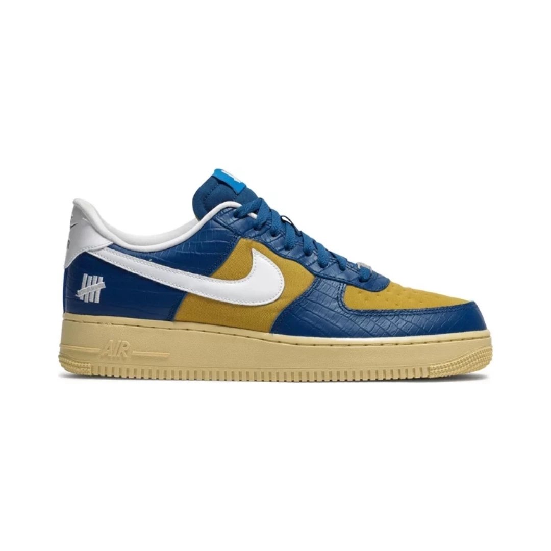 Nike Sneakers Air Force 1 Low — Undefeated Dunk vs AF1