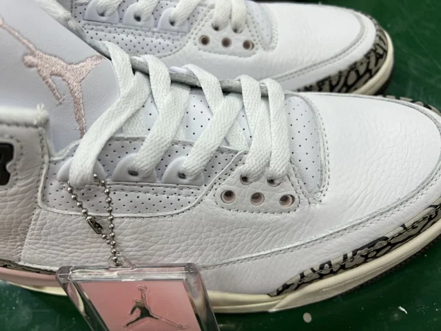 Jordan Sneakers Air 3 product detail image 30