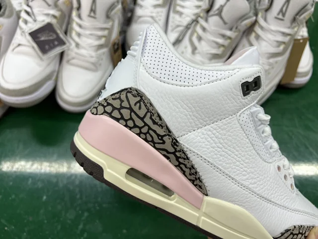 Jordan Sneakers Air 3 product detail image 36