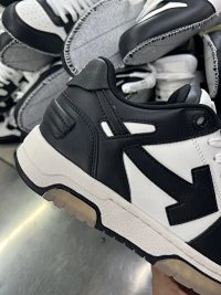 Off-White Out of Office — seller photo 8
