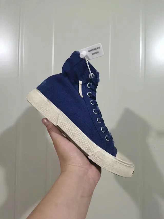 Balenciaga Paris Low and Mid product detail image 32
