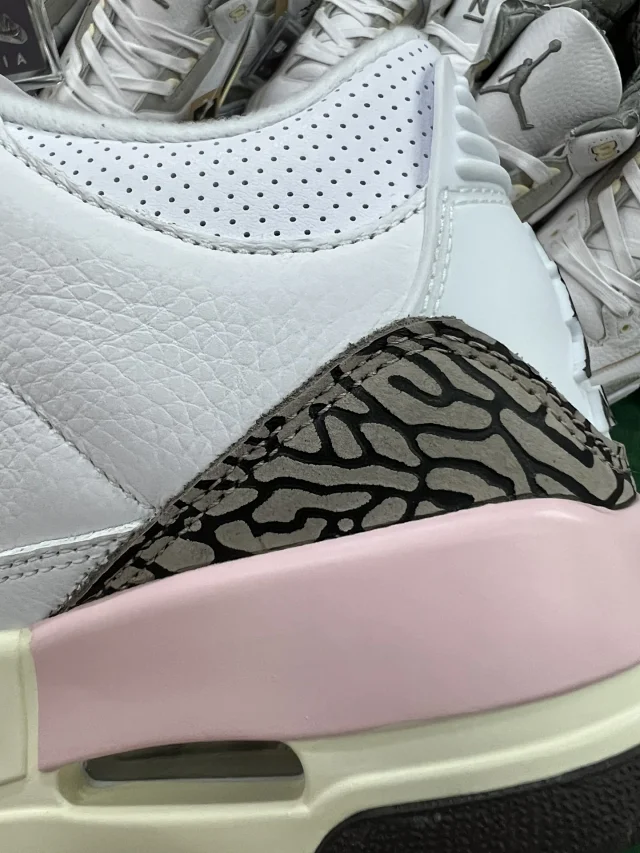 Jordan Sneakers Air 3 product detail image 33