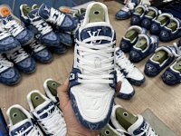 Louis Vuitton Trainers — seller photo 3