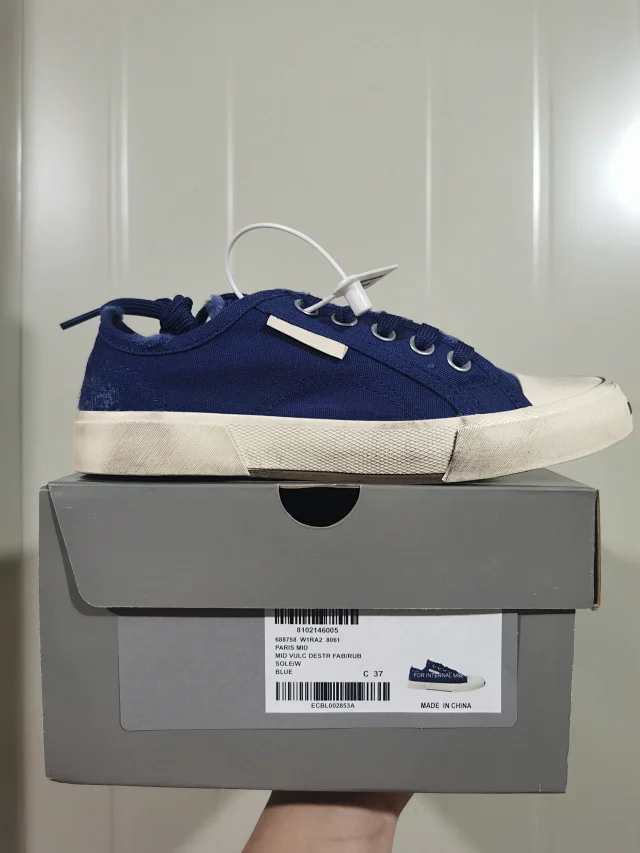 Balenciaga Paris Low and Mid product detail image 28