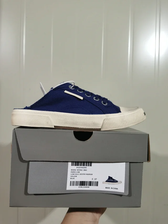Balenciaga Paris Low and Mid product detail image 25