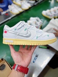 Nike Dunk x Off-White (Pine Green) — seller photo 2