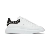 White Black Studded