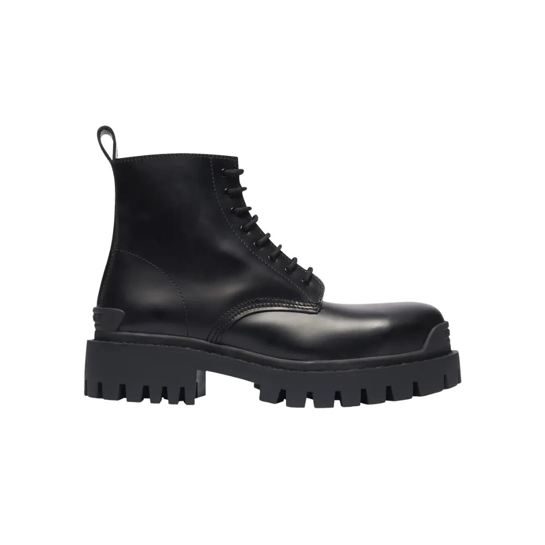 Lace-Up Boot Black