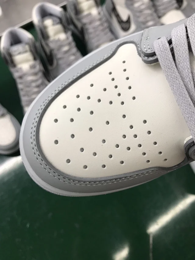 Nike Air Jordan 1 High product detail image 6