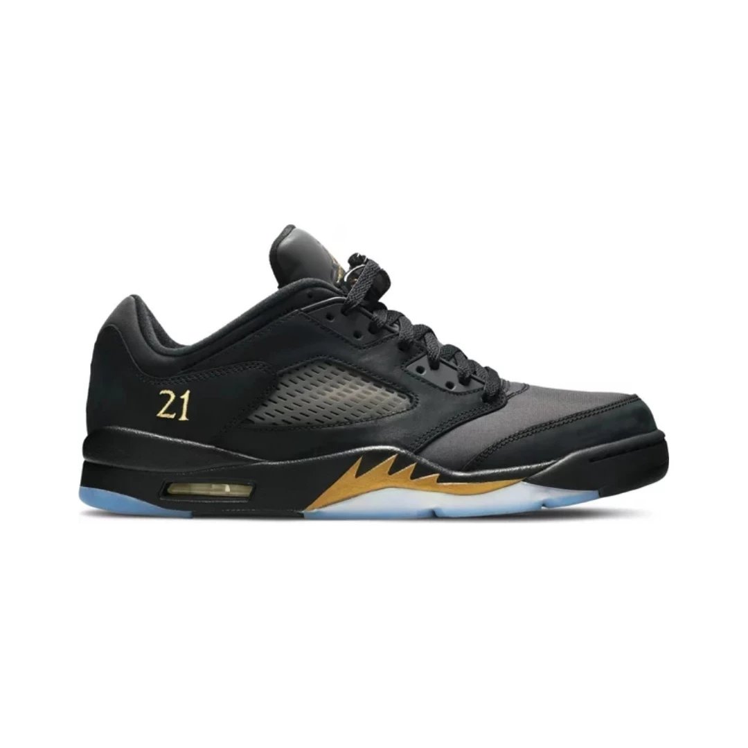 Jordan Sneakers Air 5 — Class of 2020-21