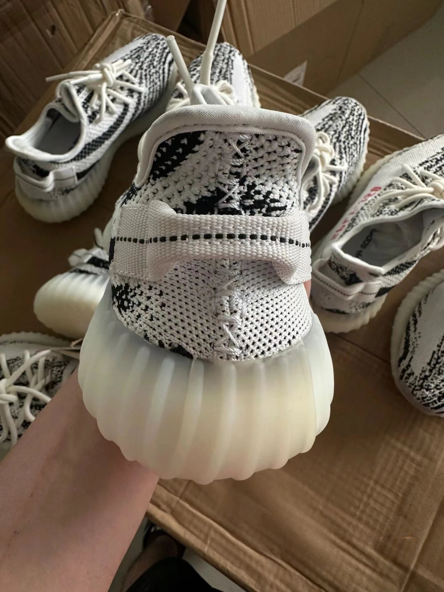 Yy 350 V2 基础配色12有其他配色 14