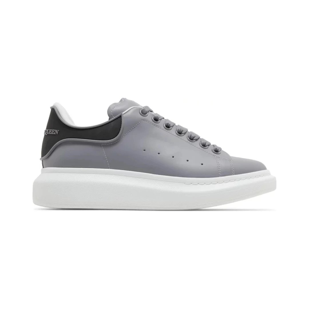 Alexander McQueen Sneakers Oversized Sneaker — Gun Grey