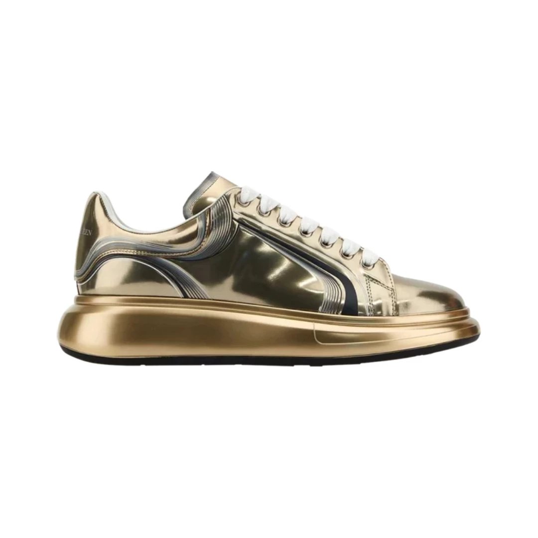 Alexander McQueen Sneakers Oversized Sneaker — Curve Tech - Gold